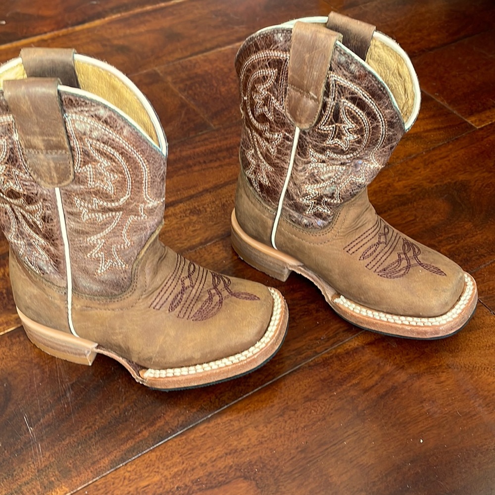 RED HAWK BOOTS size 7 like new